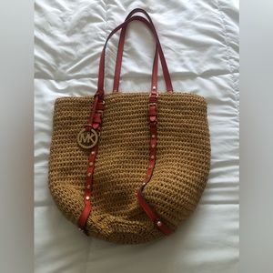 ✨Michael Kors Straw Tote✨